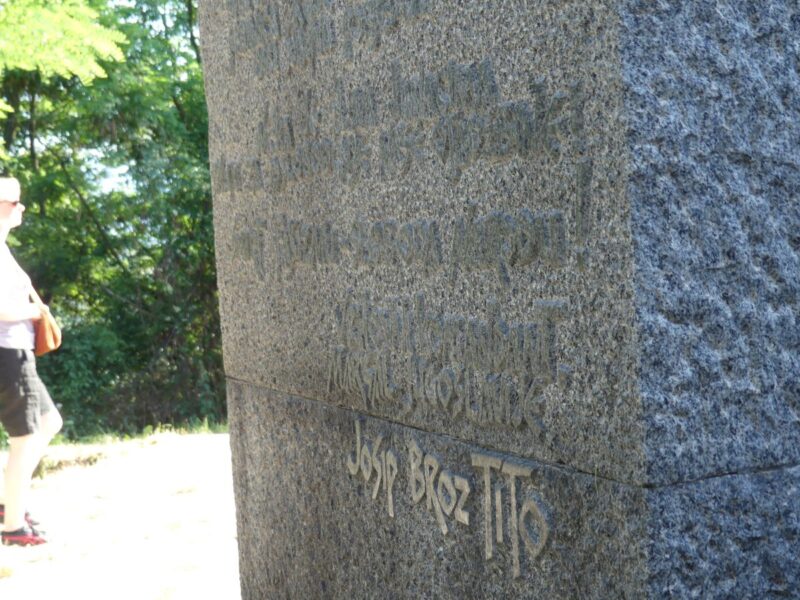 Denkmal Josip-Broz-Tito im Gedenkpark Vraca